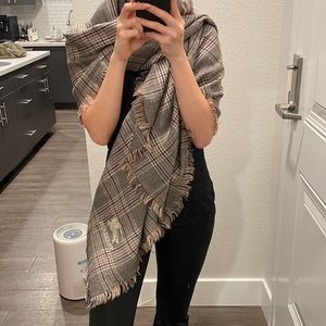 Authentic Burberry Cashmere Tarten Scarves Wraps Shawl